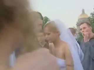 신부 에 공공의 씨발 immediately 다음의 결혼식