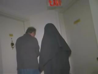 Mya μουσουλμάνος εραστής για ο βρόμικο γριά άνθρωπος, x βαθμολογήθηκε βίντεο 6f
