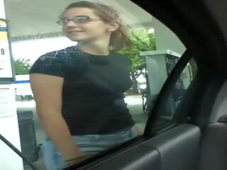Girlfriend Bursting to Pee at Gas Station, Free dirty video a3